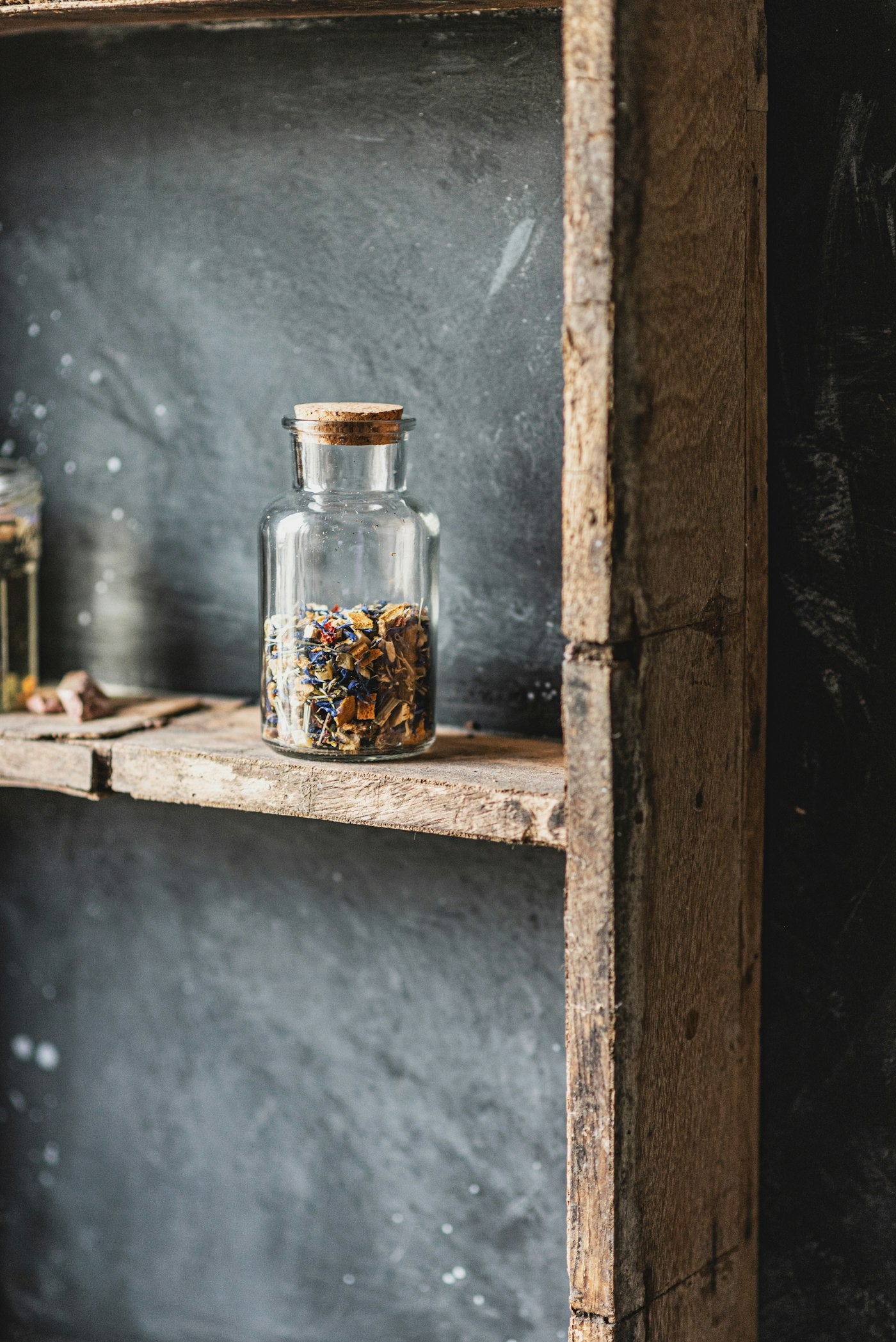 Apothekerglas mit Reinsubstanzen